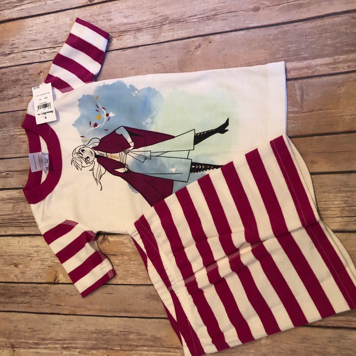 Hanna frozen pajamas