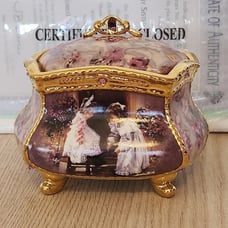 NEW Vintage Ardleigh Elliott My Sister My Friend Sandra Kuck Trinket Music Box