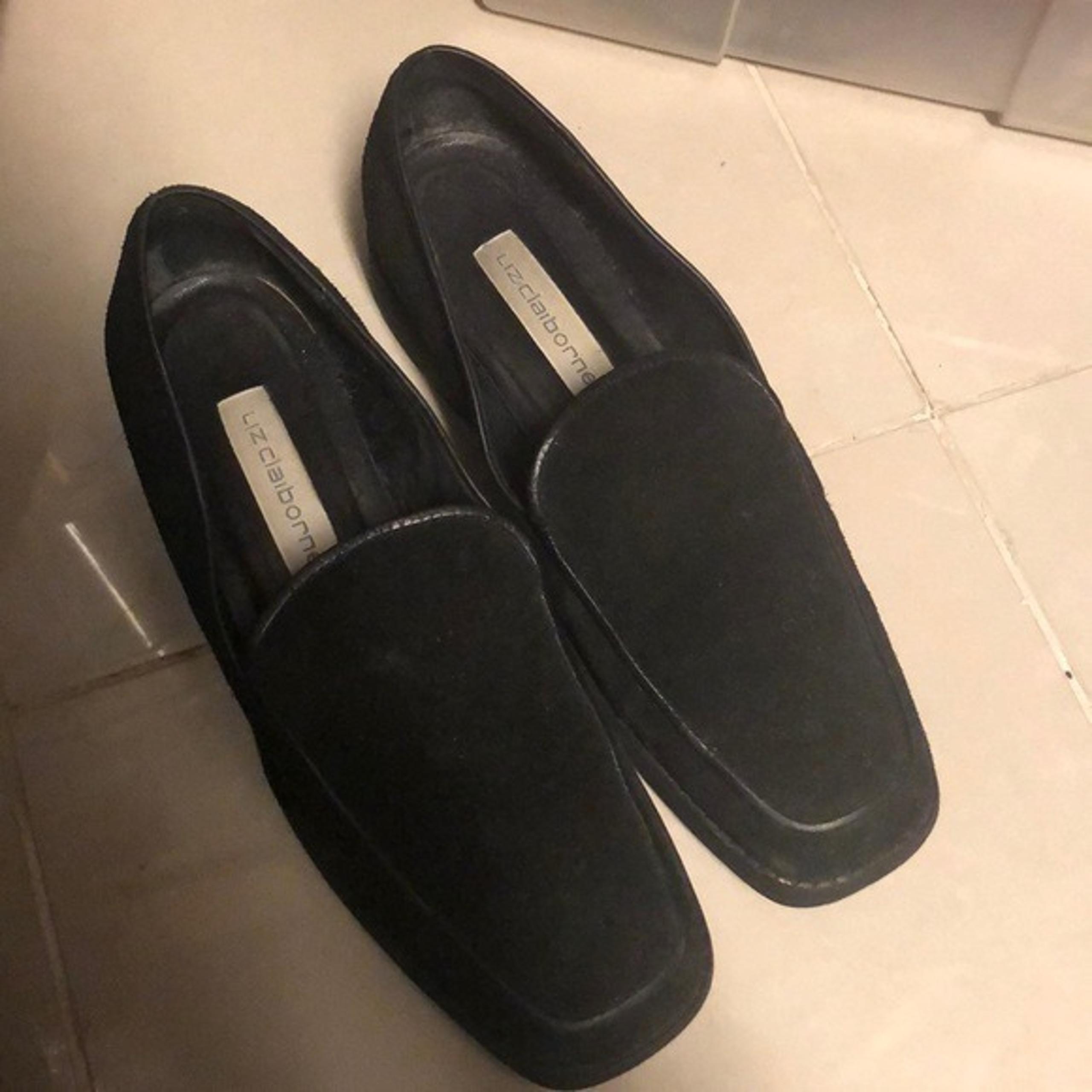 Liz claiborne black Loafer