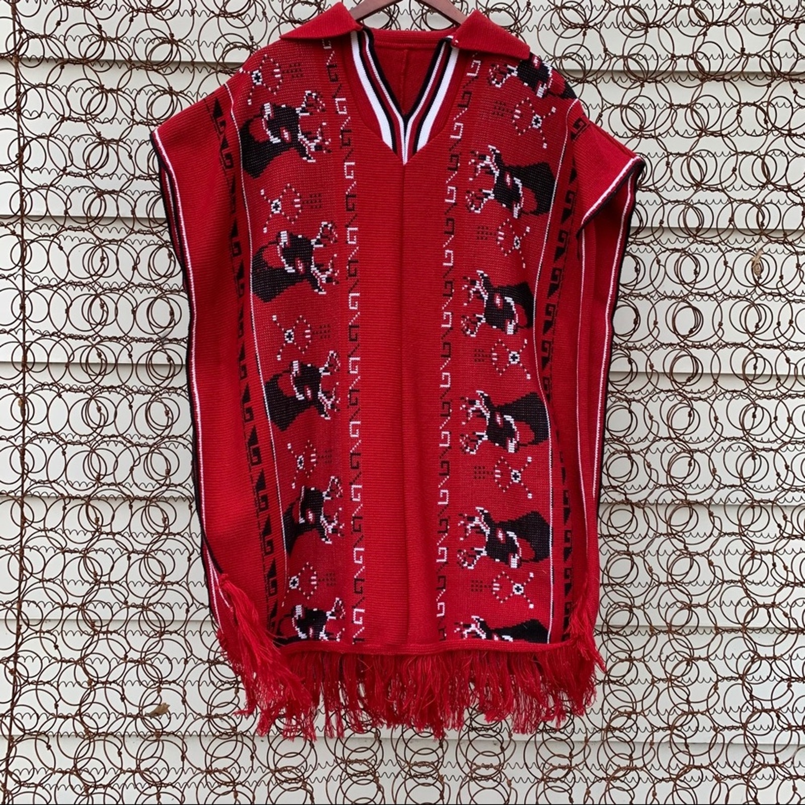 Vintage deer head fringe poncho knit sweater poncho