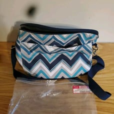 NWT Thirty One Family Fun Round Thermal/Cooler Bag In blue
