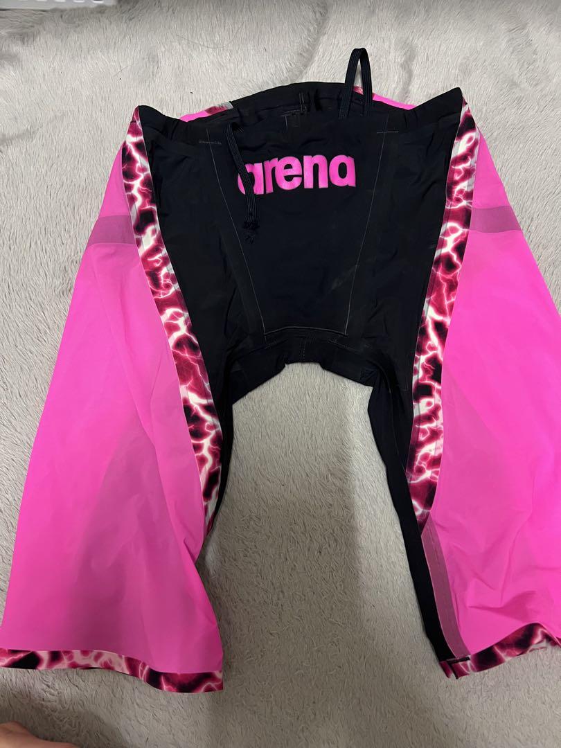 arena swimsuit