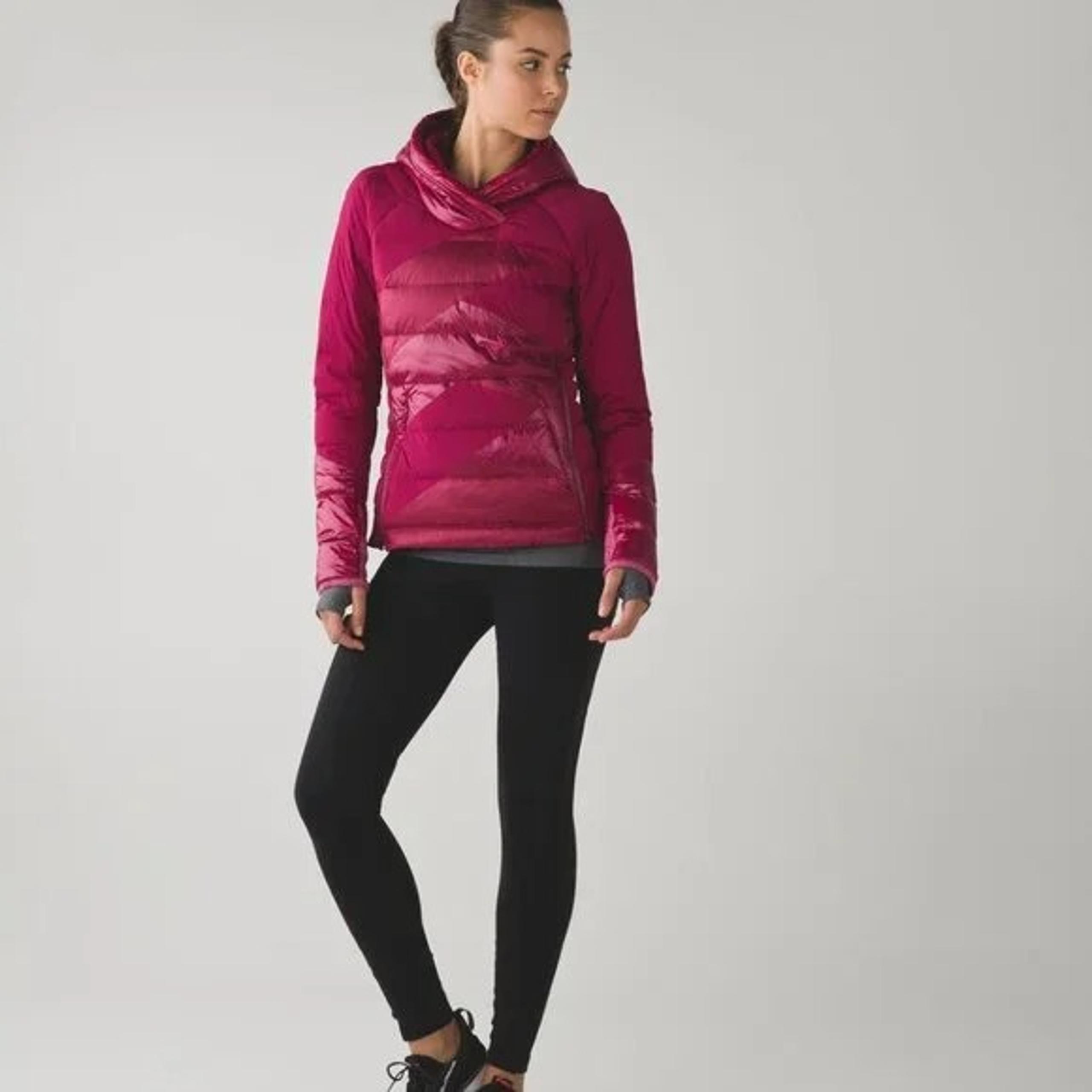 Lululemon Women's Pink Down Right Cozy Wrap Hooded Puffer Pullover Size 4
