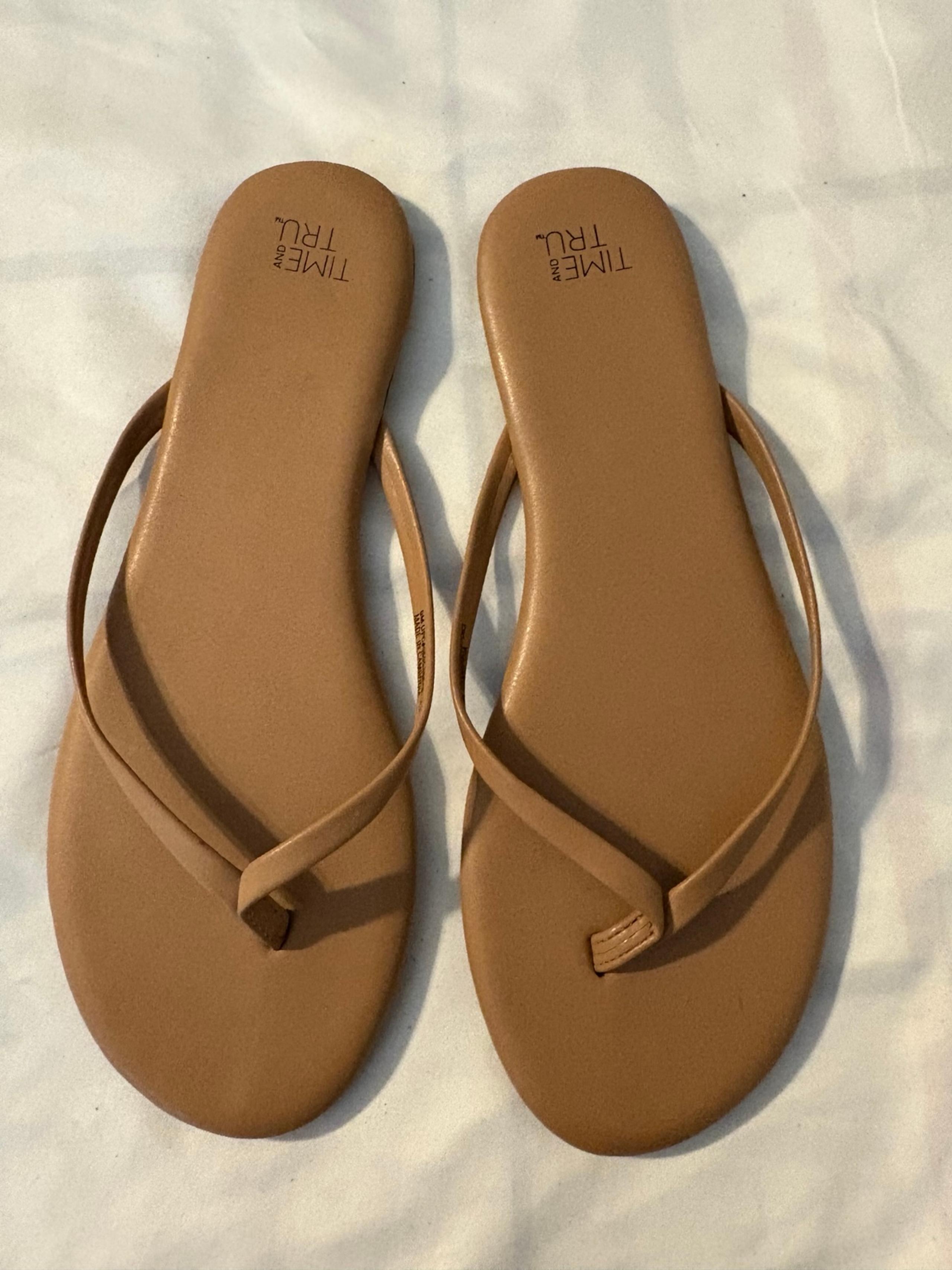 Time and Tru sandals