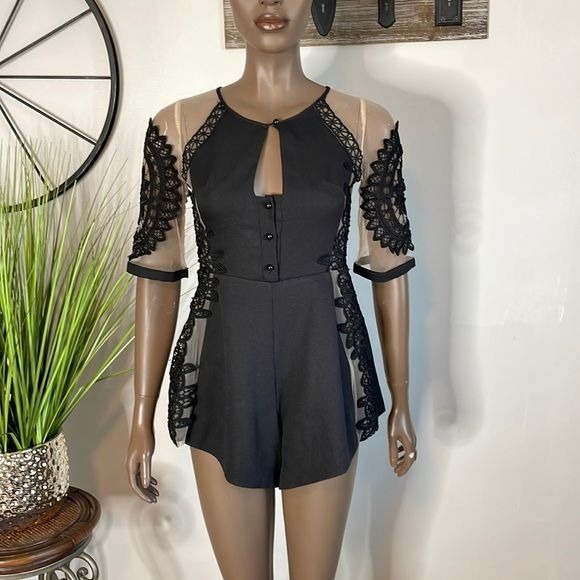 TAIMEI Black Sheer Lace Romper Size S