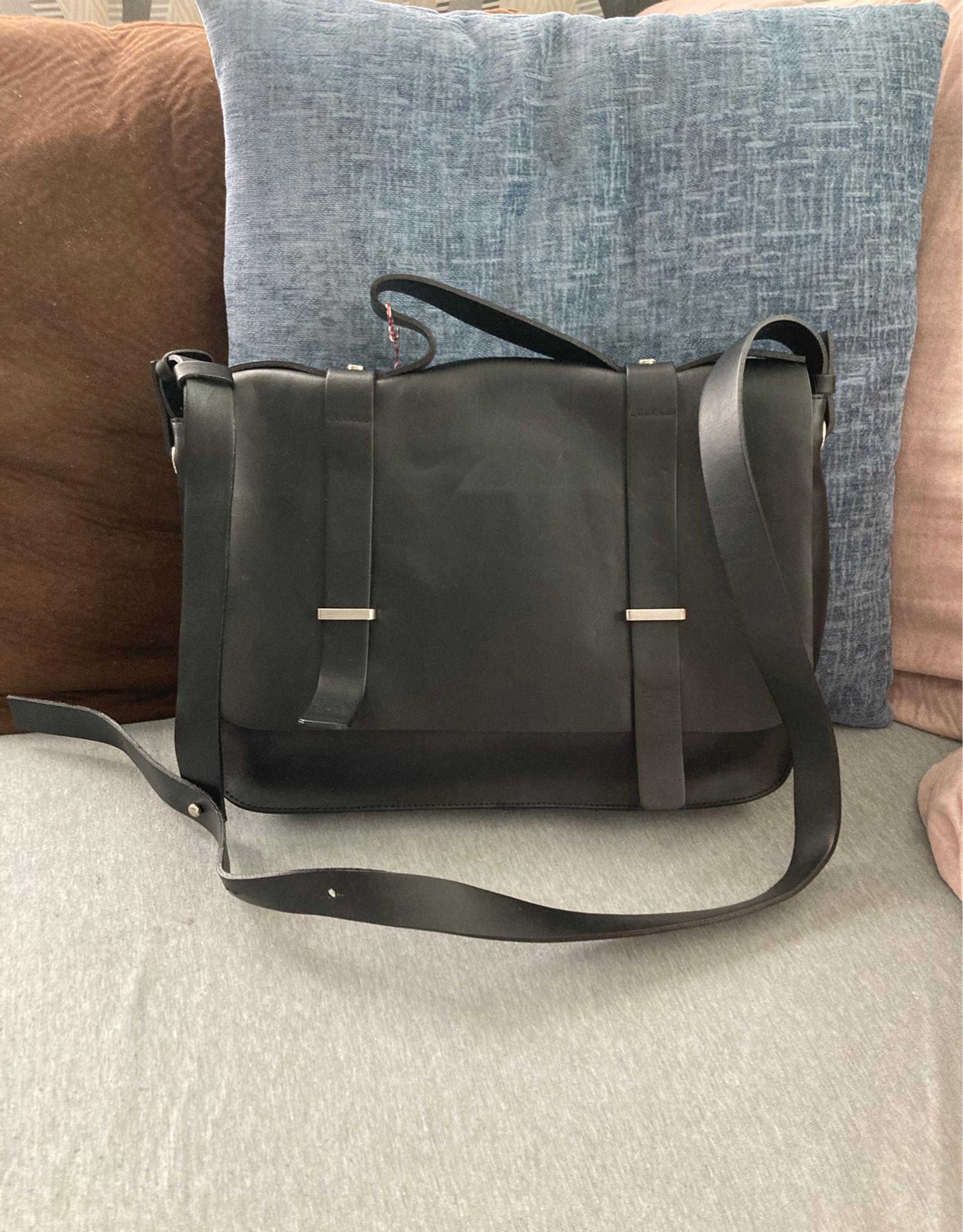 Baggatt Italian leather bag