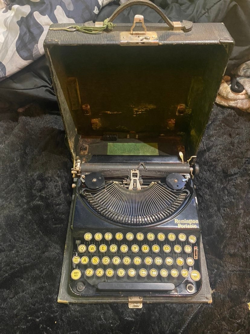 Remington portable typewritter