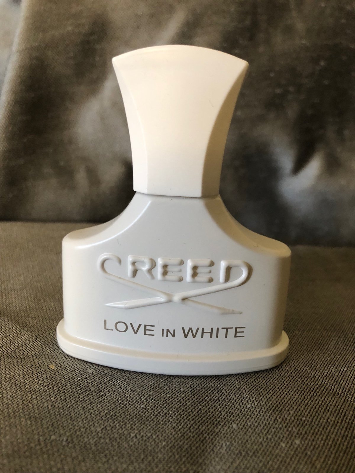 Creed Love in White