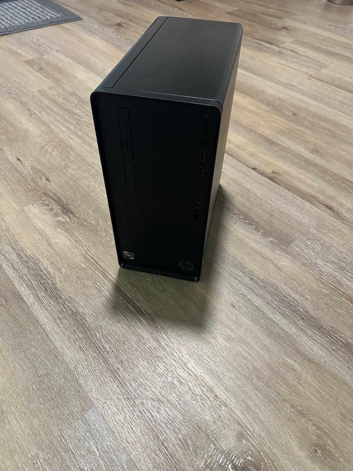 HP M01-f0033W & HP2 24m