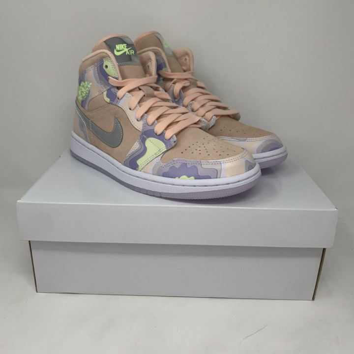 Nike Air Jordan 1 Mid SE Womens P(her)sp