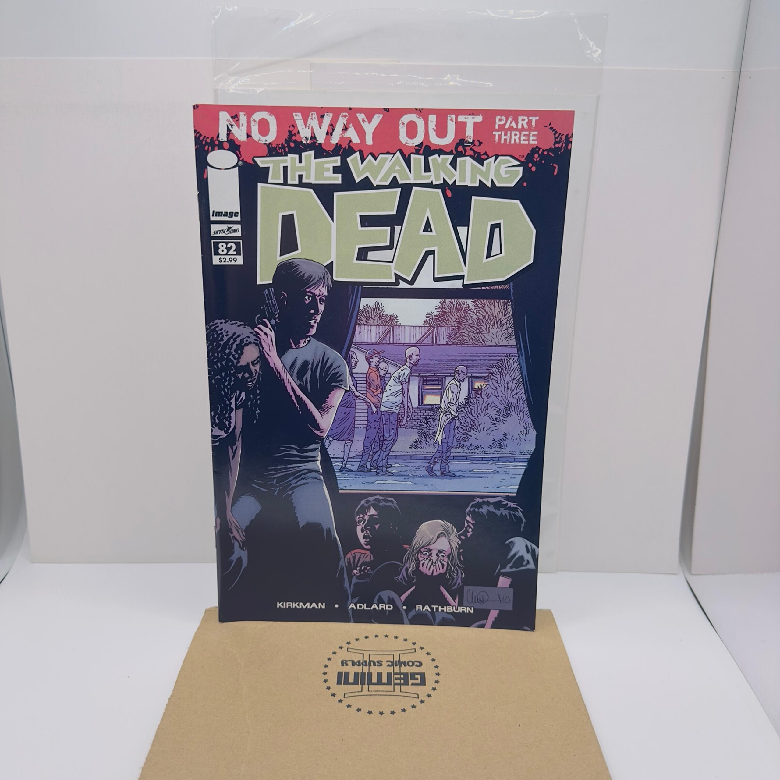 The Walking Dead #82 (2011) NM+