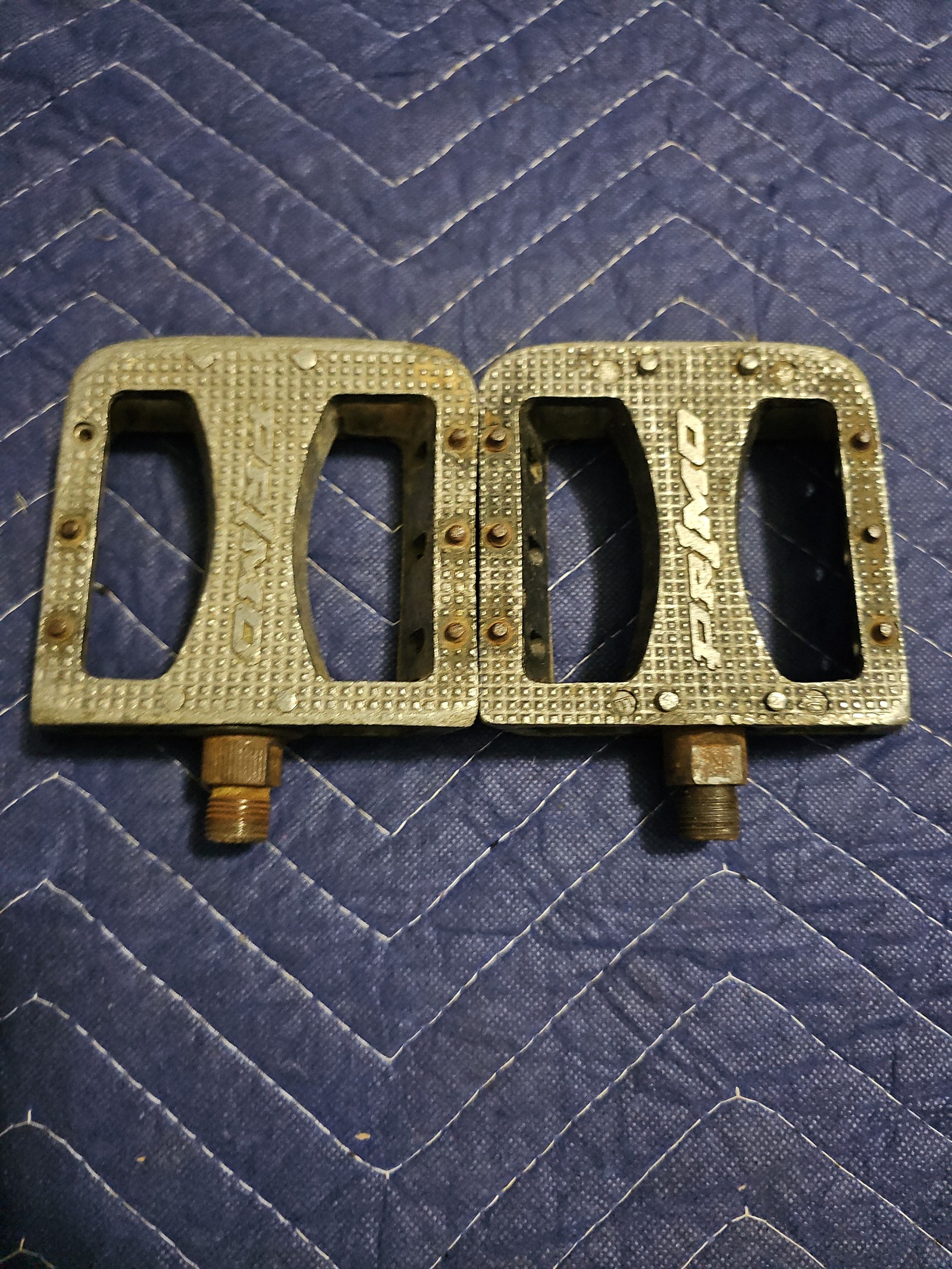Primo 3 slot meat tenderizers and odyssey triple trap without the cages