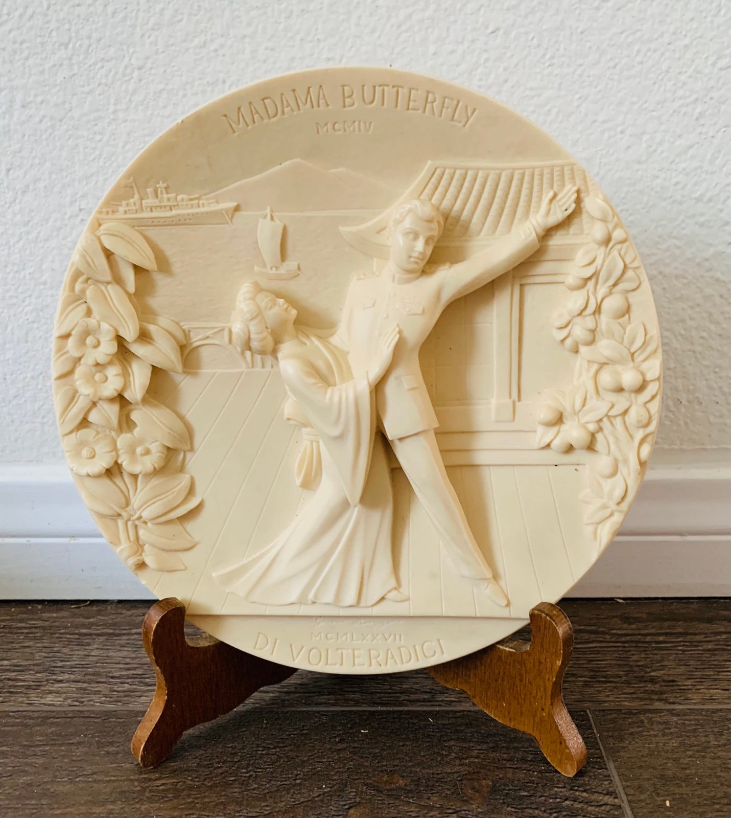 Madam Batterfly alabaster plate