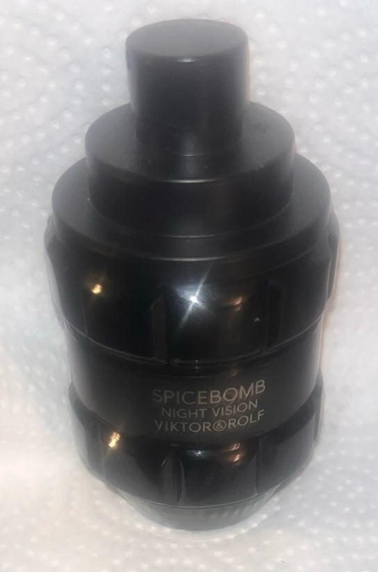 Viktor & Rolf Spicebomb Night Vision 3 oz Eau de Toilette 90 ml Spray