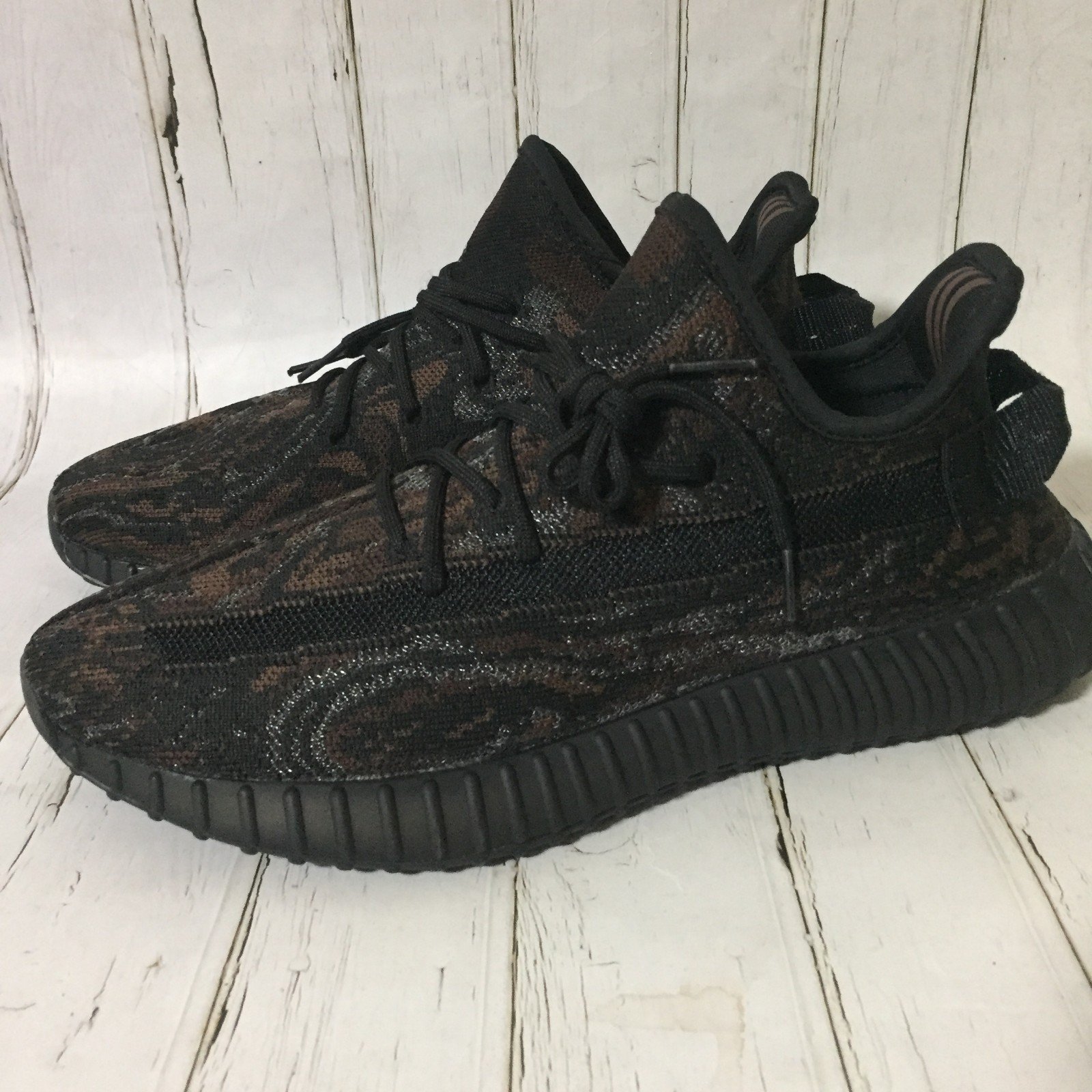 Yeezy Boost 350 v2 MX Rock Size 11