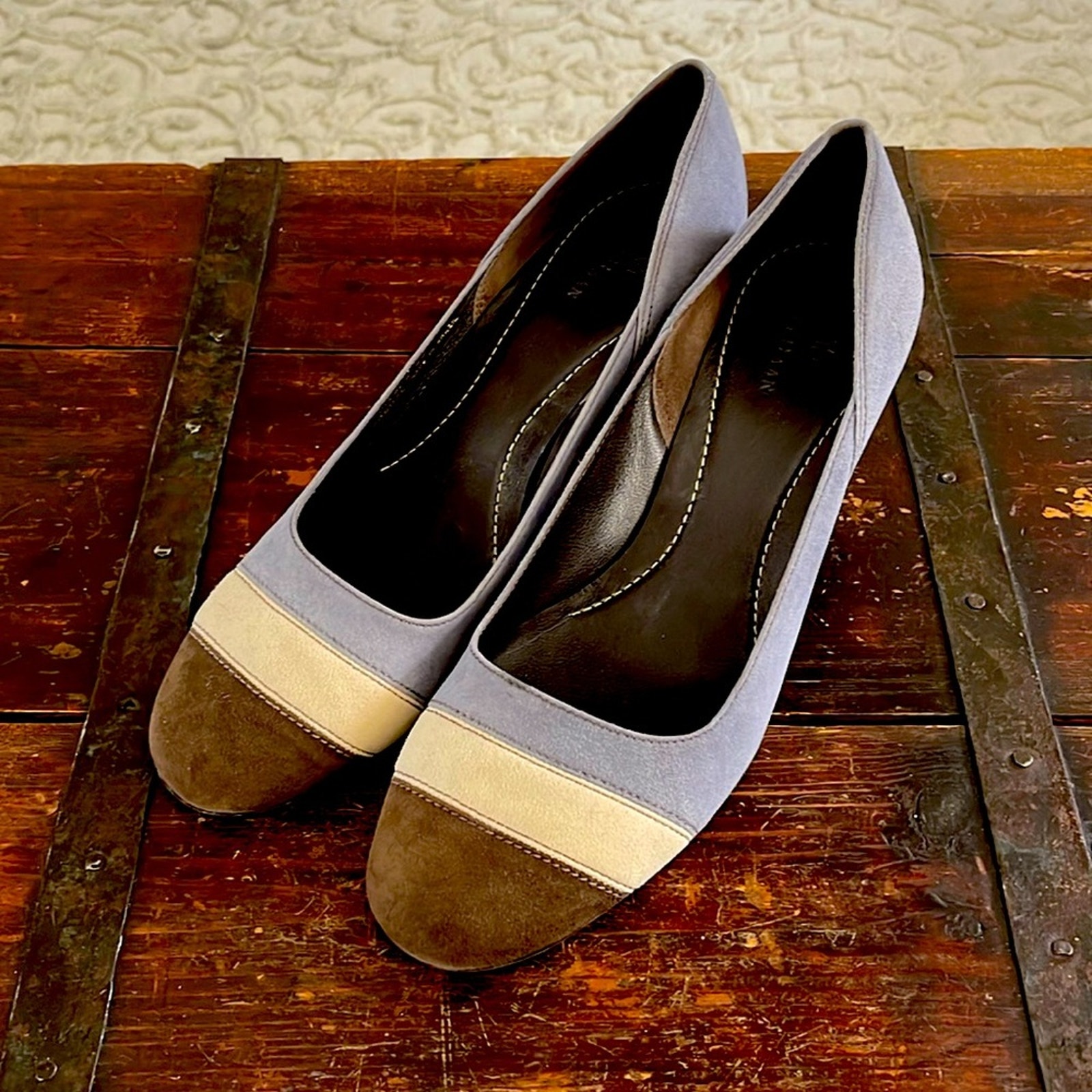 Cole Haan Vintage Leather Tri-Color Heels 2 Size 8