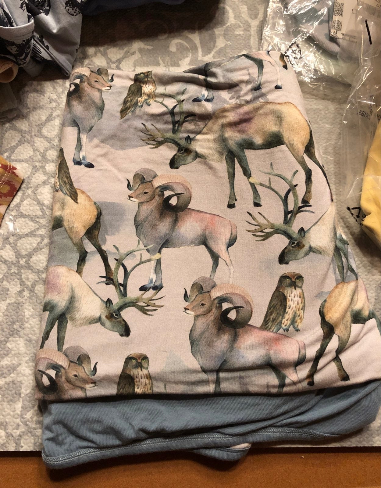 Little bum bums dont give a buck blanket