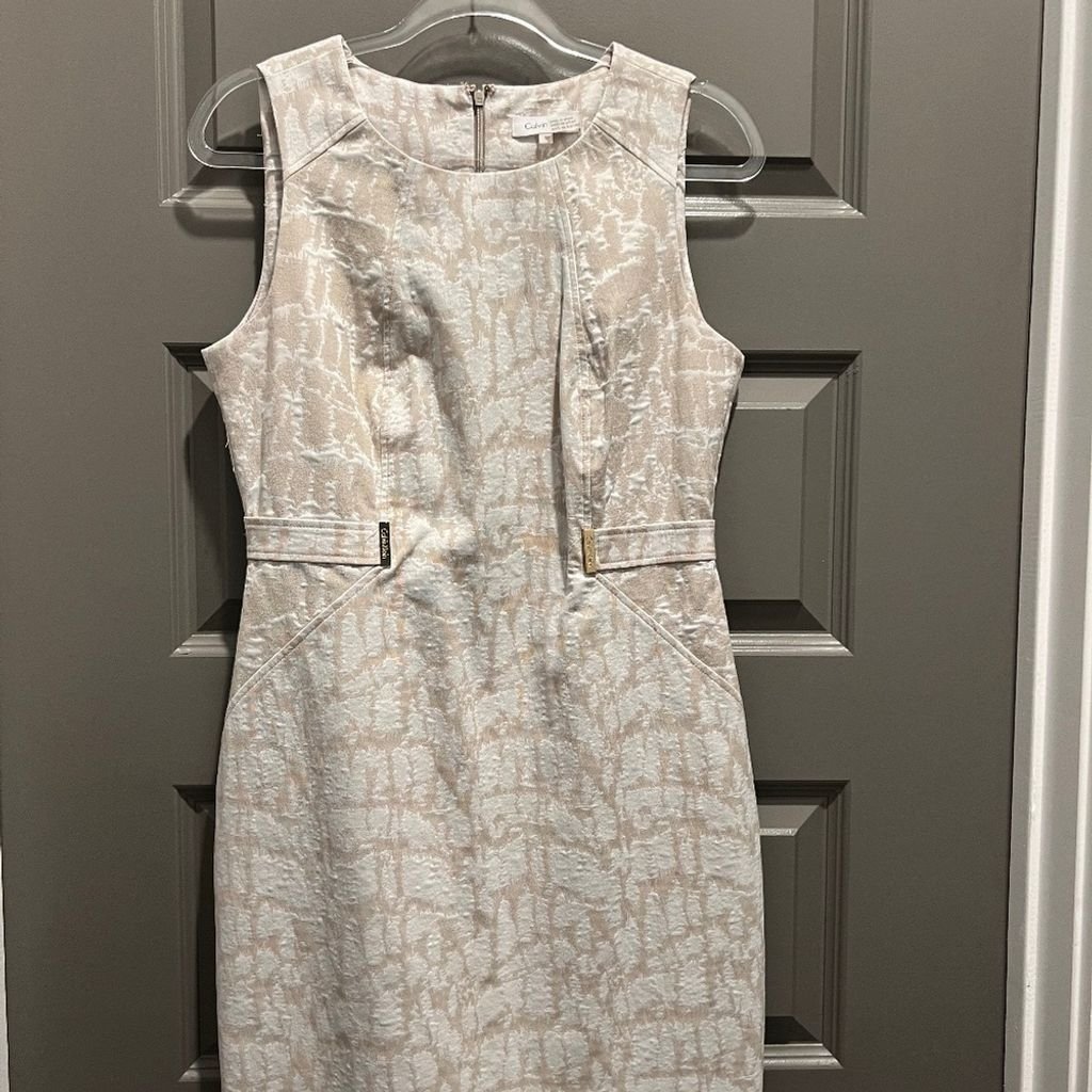 Calvin Klein Size 10 A-Line - Asymmetrical Dress Beige and Cream Print Like New