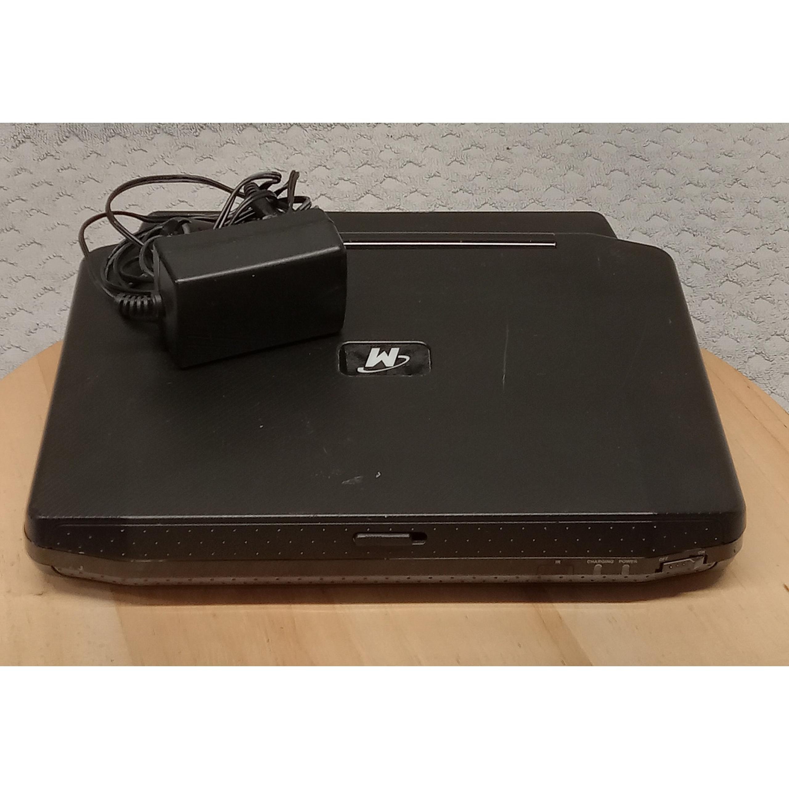 Memorex 10.2 Portable Widescreen DVD Player With Plug not working