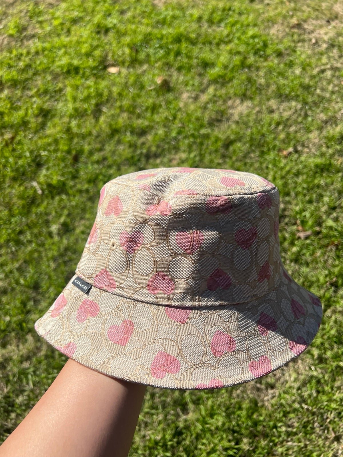 Coach Signature Heart Print Bucket Hat NEW ARRIVAL