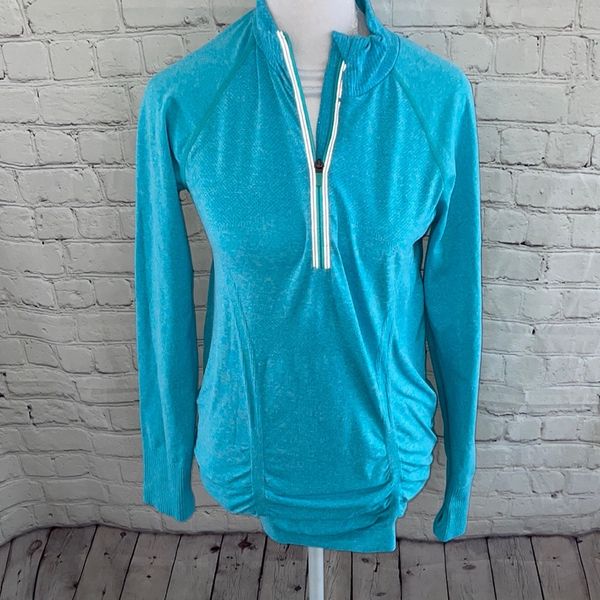 Athleta Fast Track 1/2 Zip Women's Pullover
