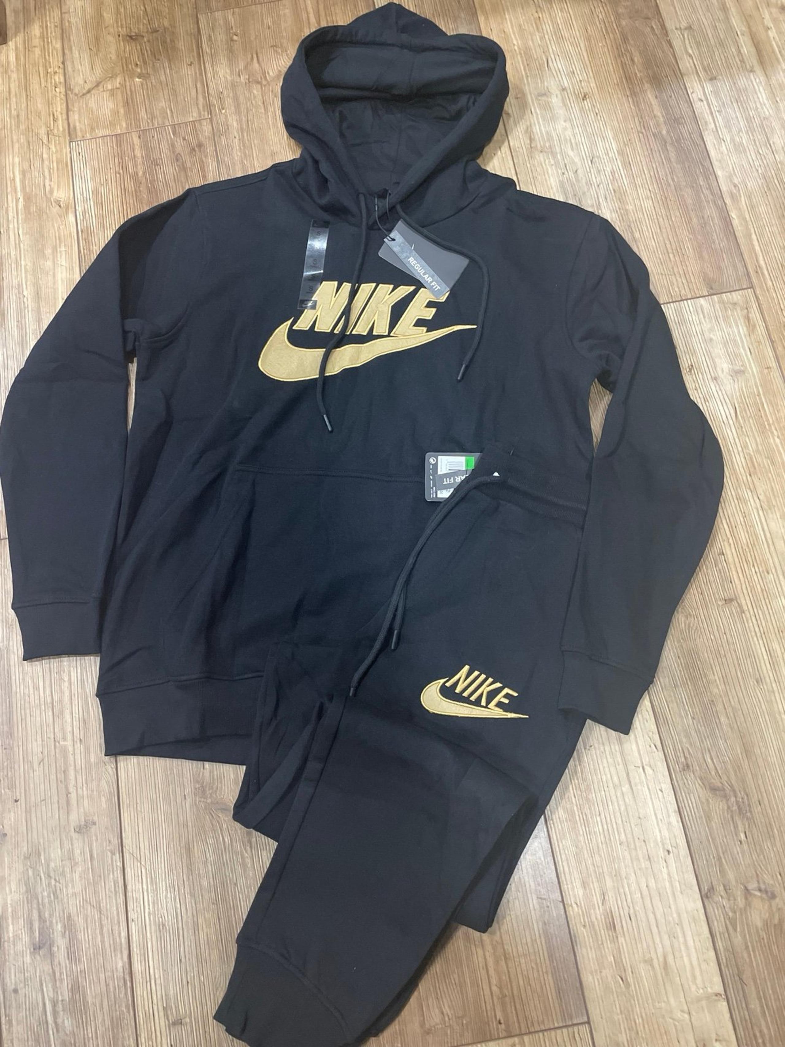 Men’s nike sweatsuit cotton fleece joggers Nike pullover hoodie black gold