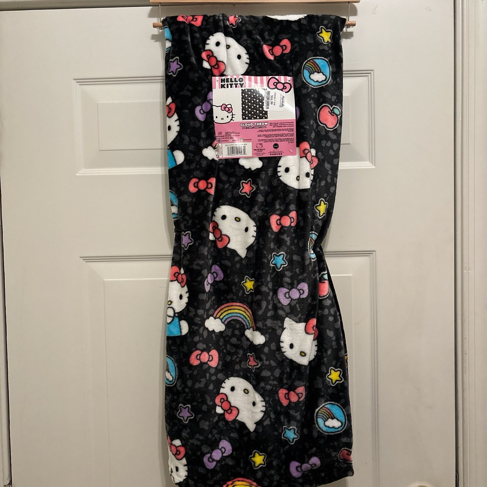Hello Kitty Cloud Throw