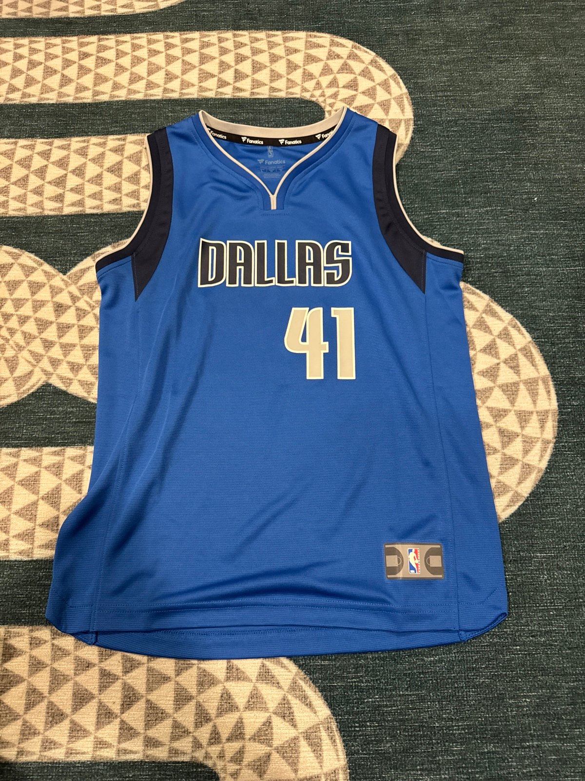 Dirt Nowitzki Youth Large Mavericks Jersey