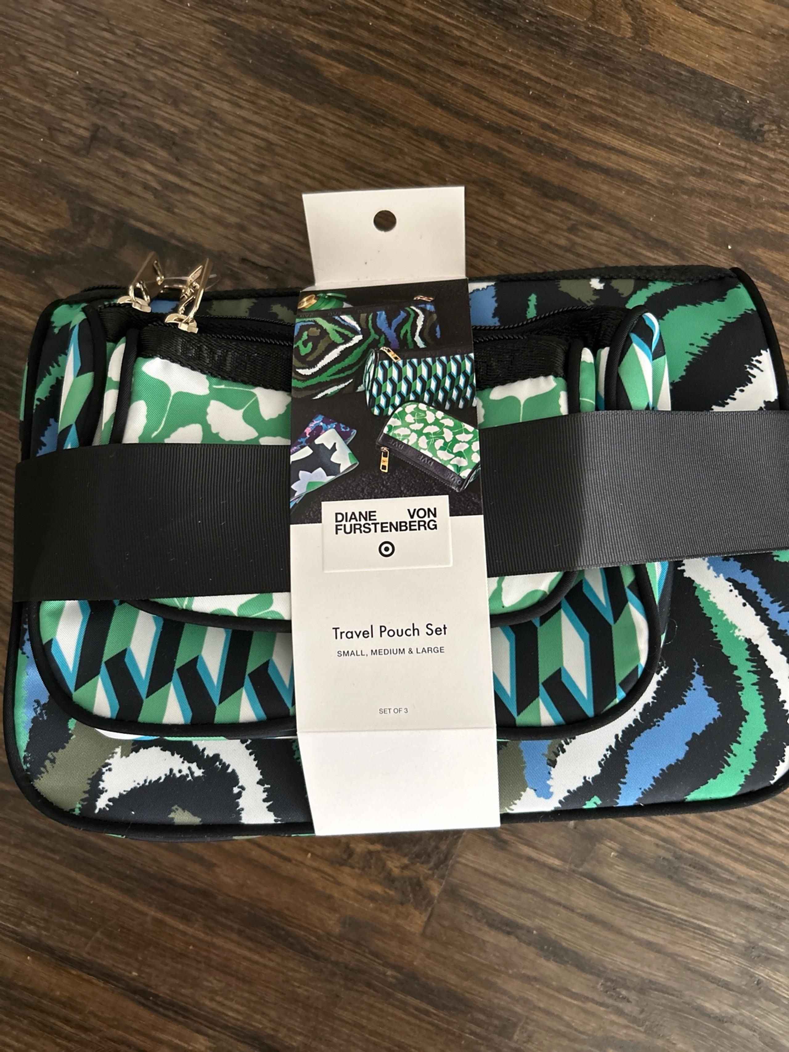 travel pouch set 3 bags - Diane von Furstenberg