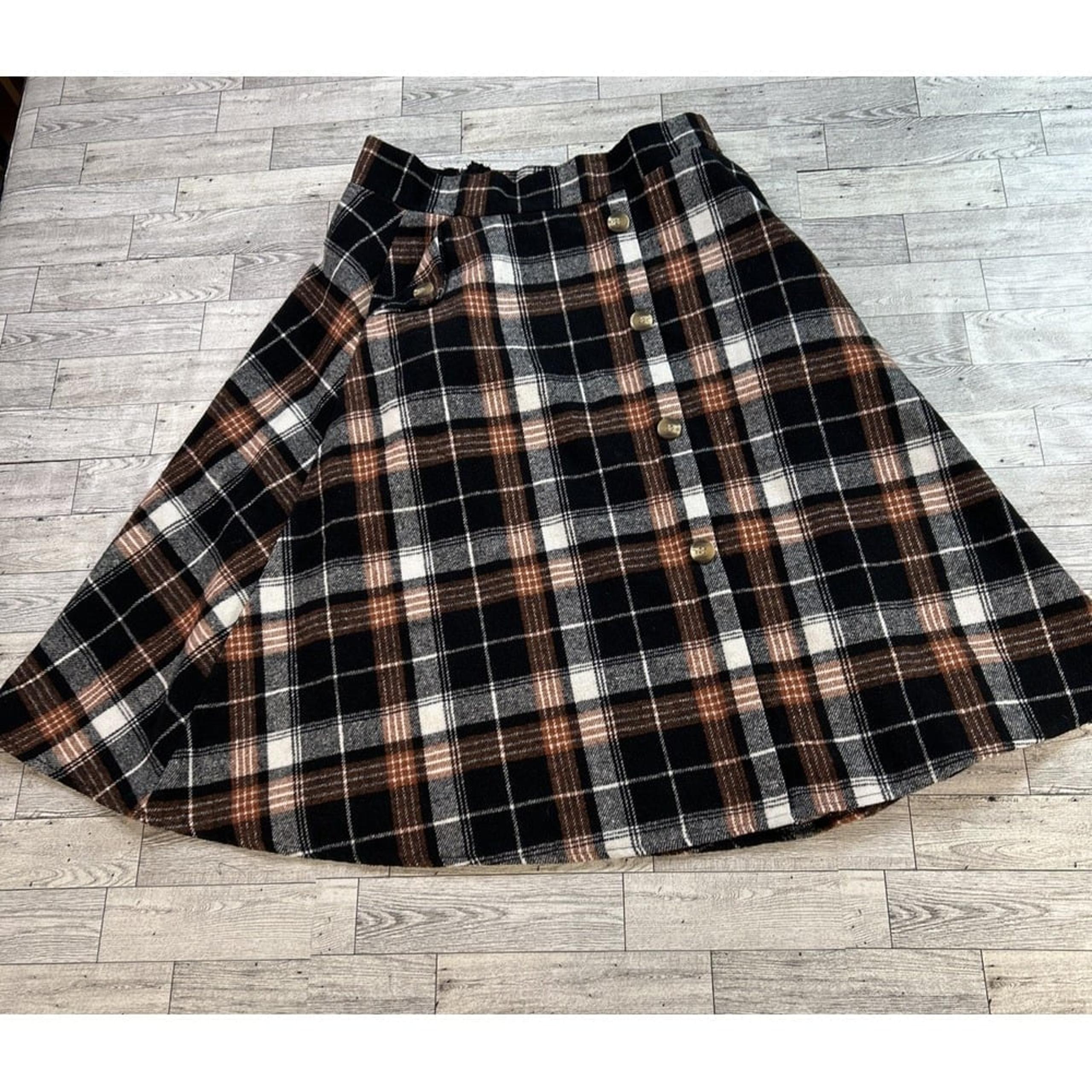 Shein Womens Skirt Sz large Plaid Dark Academia A-Line Tartan Knee Length Preppy