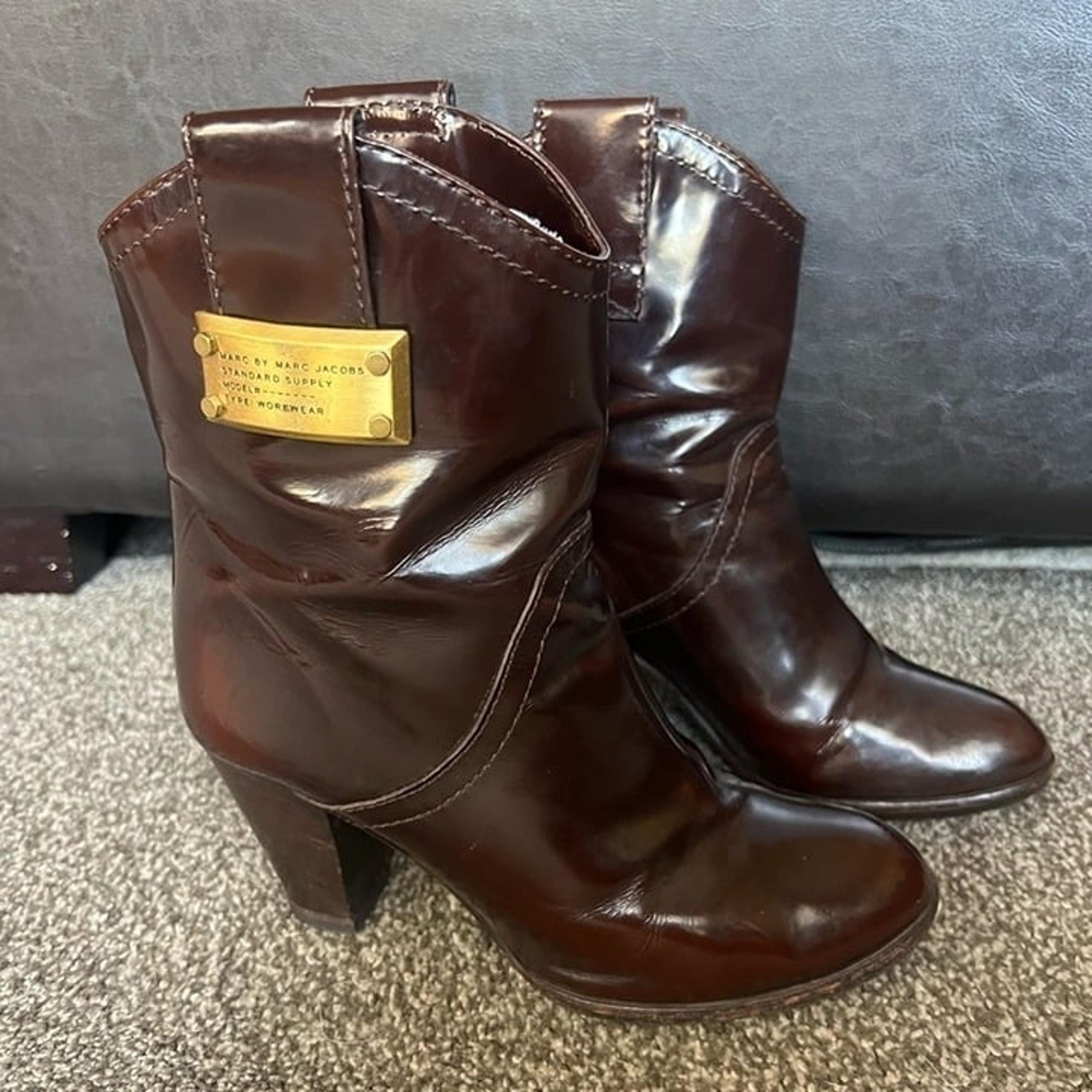 Marc by Marc Jacobs Brown Patent Leather Ankle Boots - 37