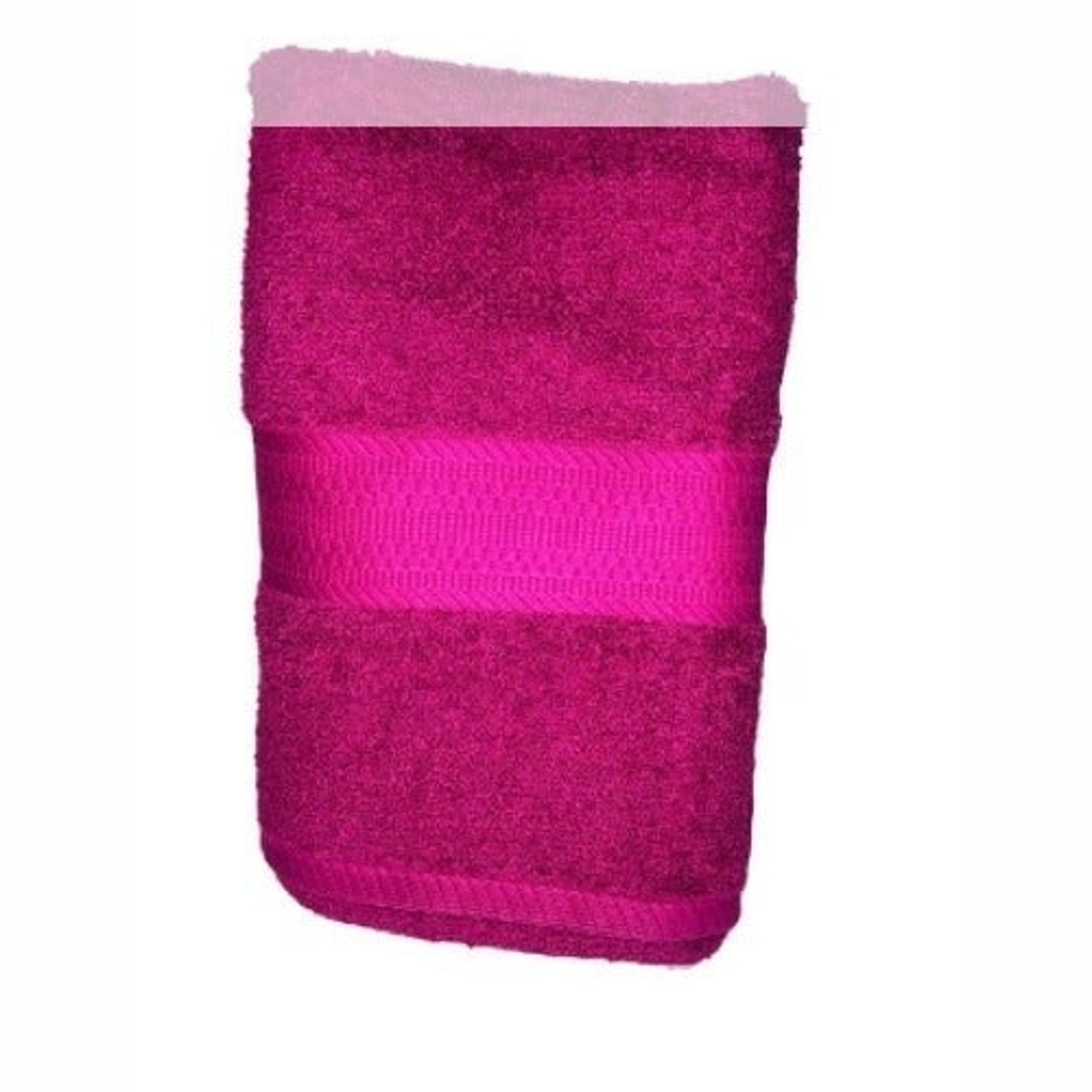 Raspberry Pink The Big One Solid Bath Towel - 30" x 54" - 100% Cotton - NEW