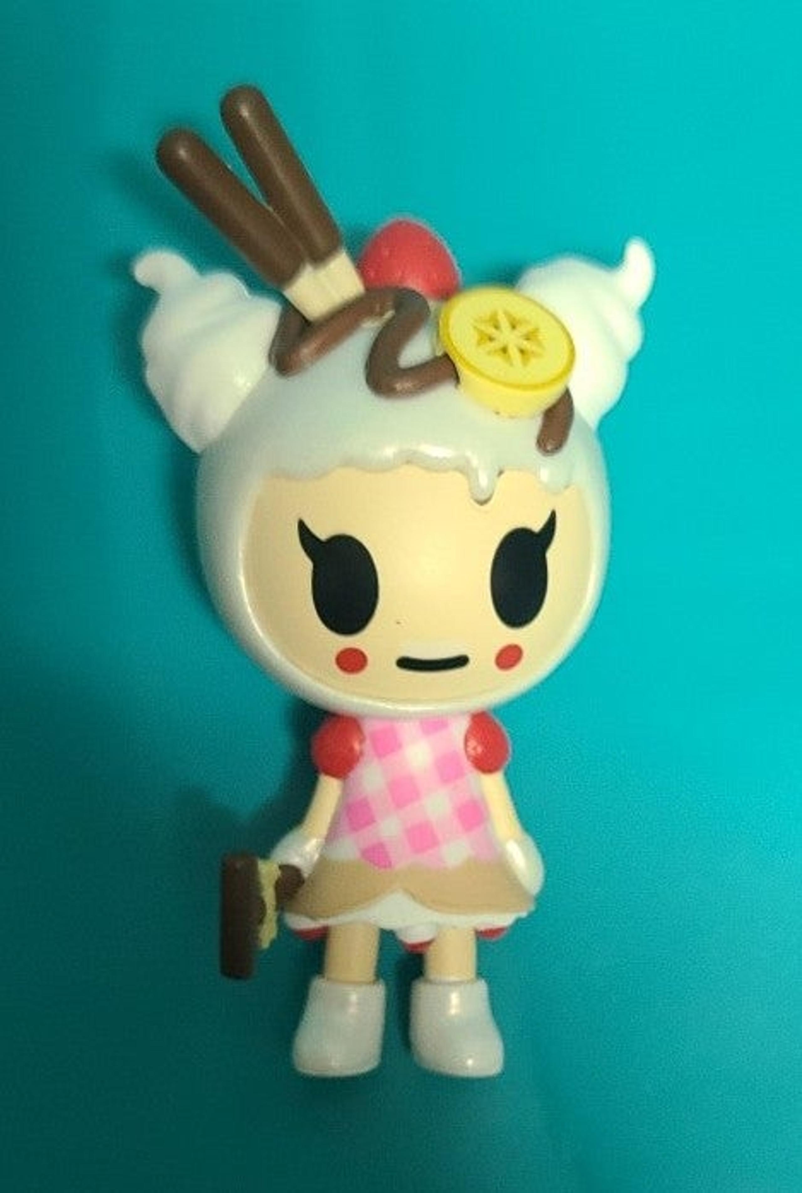 Tokidoki Donutella And Her Sweet Friends Series 4 Sweet Tooth Mini-Figure