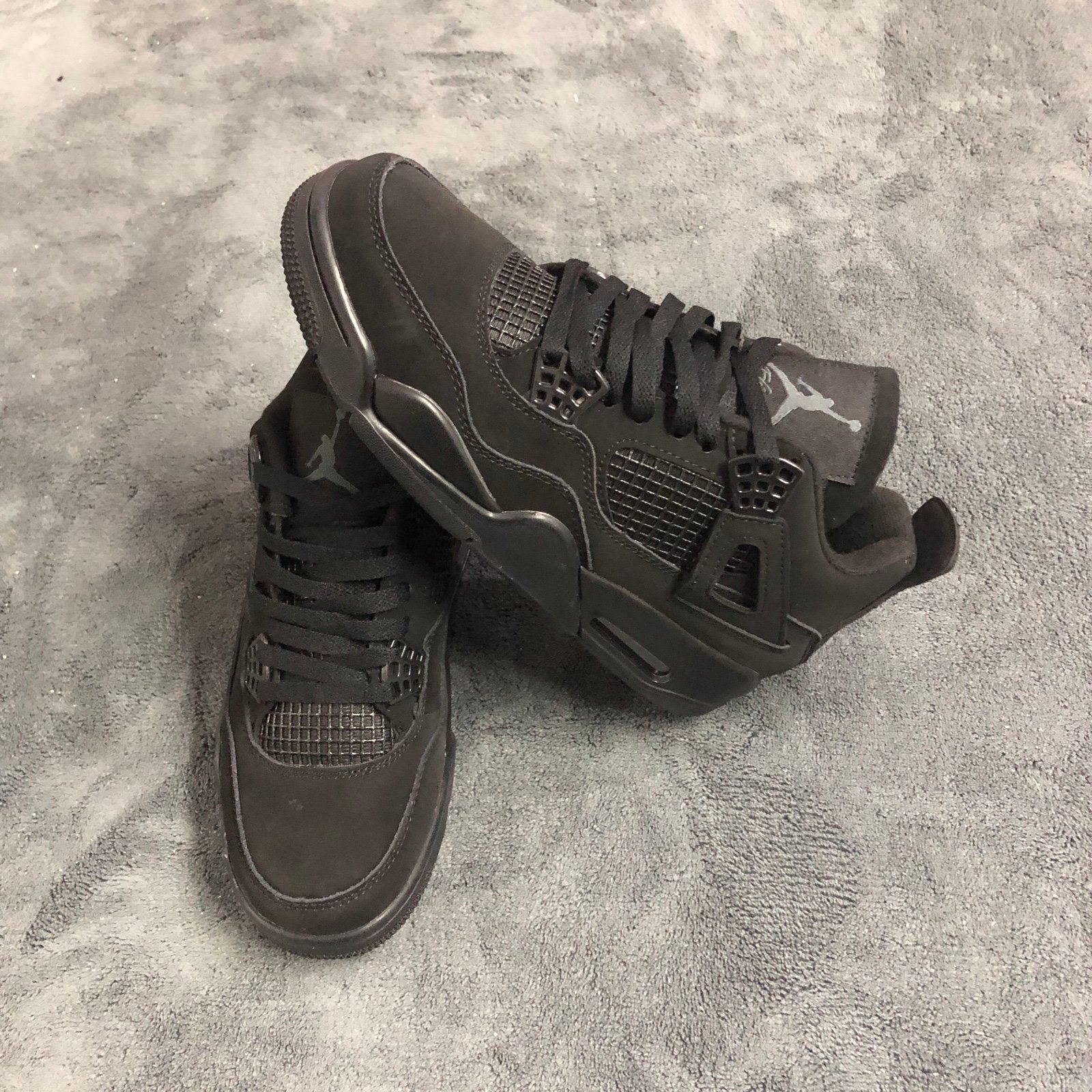 Nike Air Jordan 4 Retro Shoes