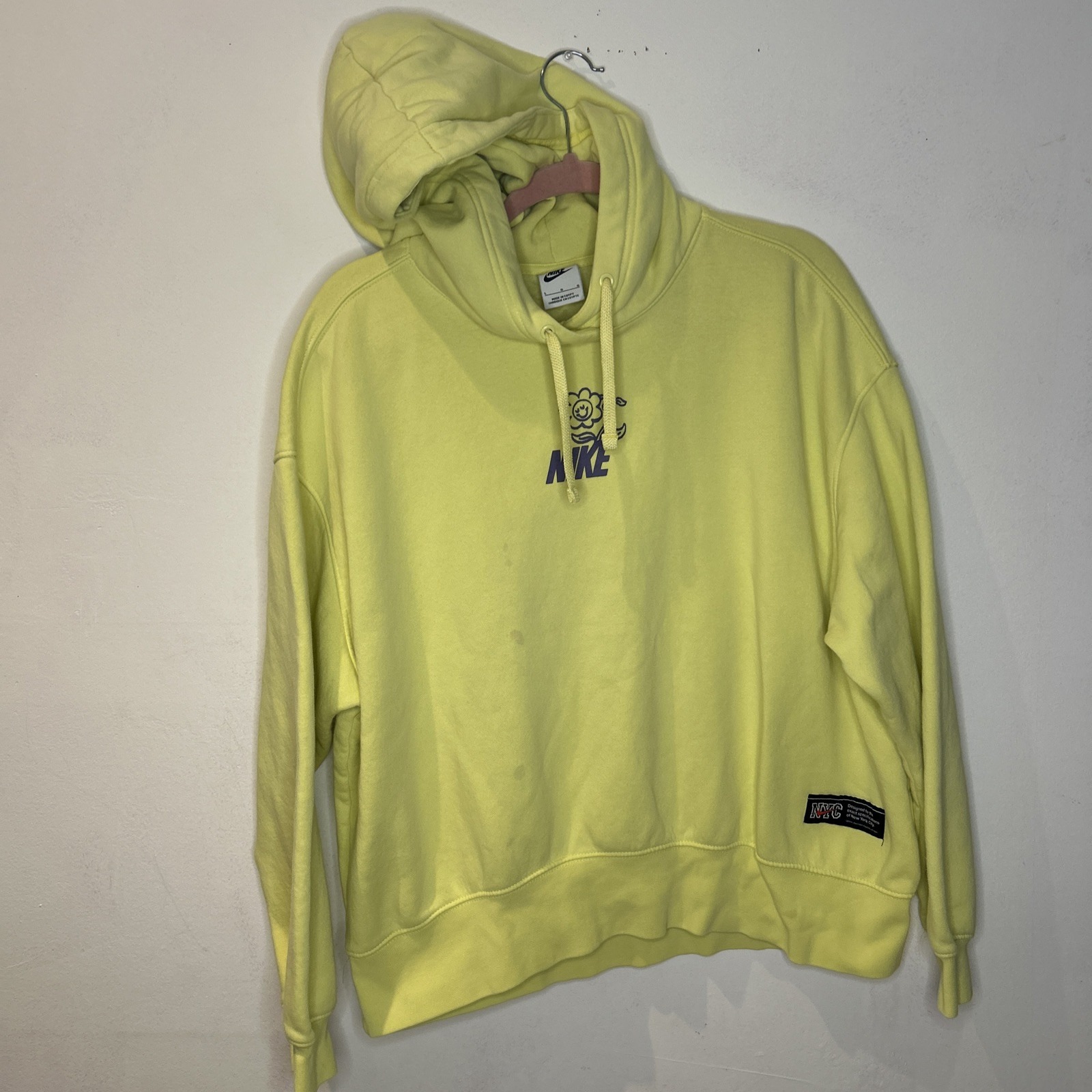 Nike Hoodie Women's Yellow Hoodie Size Size L