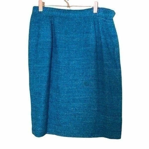 Vintage 1960’s Fully Lined Knit Pencil Skirt