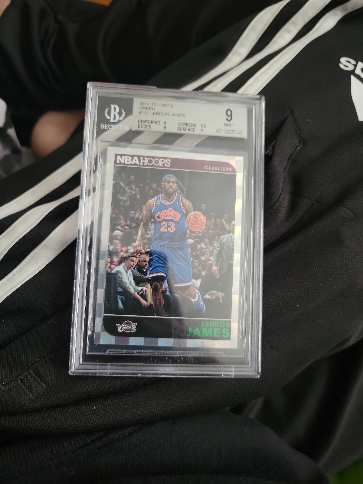 2014 NBA Hoops Lebron James BGS 9