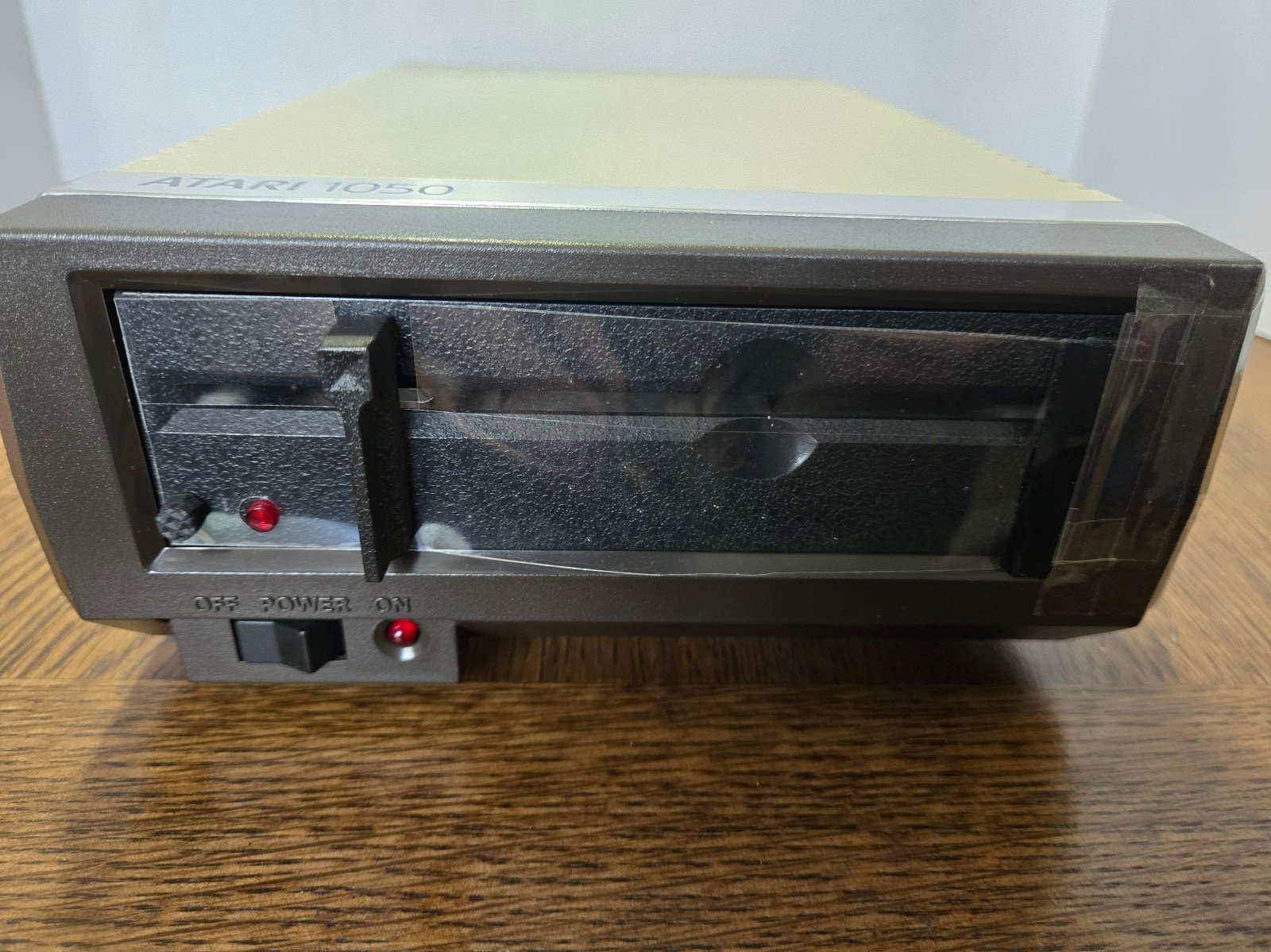 Atari 1050 Disk Drive Atari 400