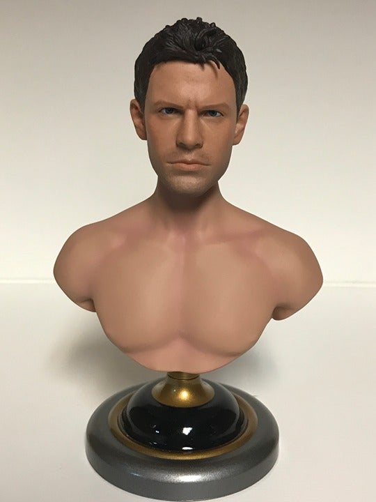 1/6 Custom Resident Evil Soldier Chris Head Sculpt For 12 Hot Toys PHICEN