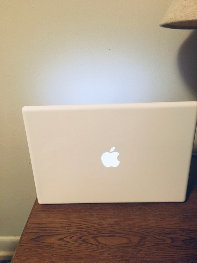 MacBook 13 inch