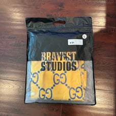Bravest Studios shorts GG sz L orange and blue
