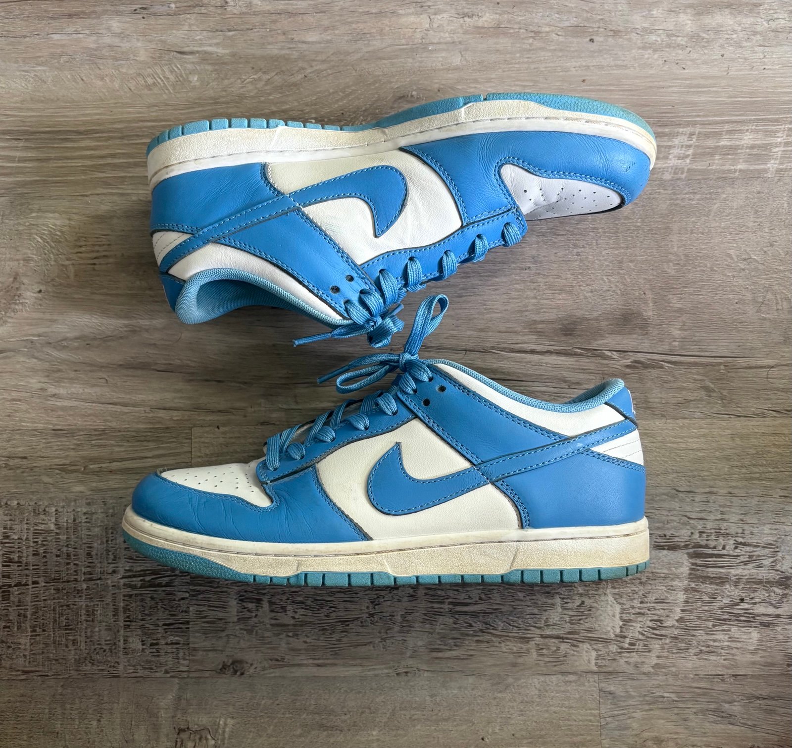 Nike Dunk Low “UNC”