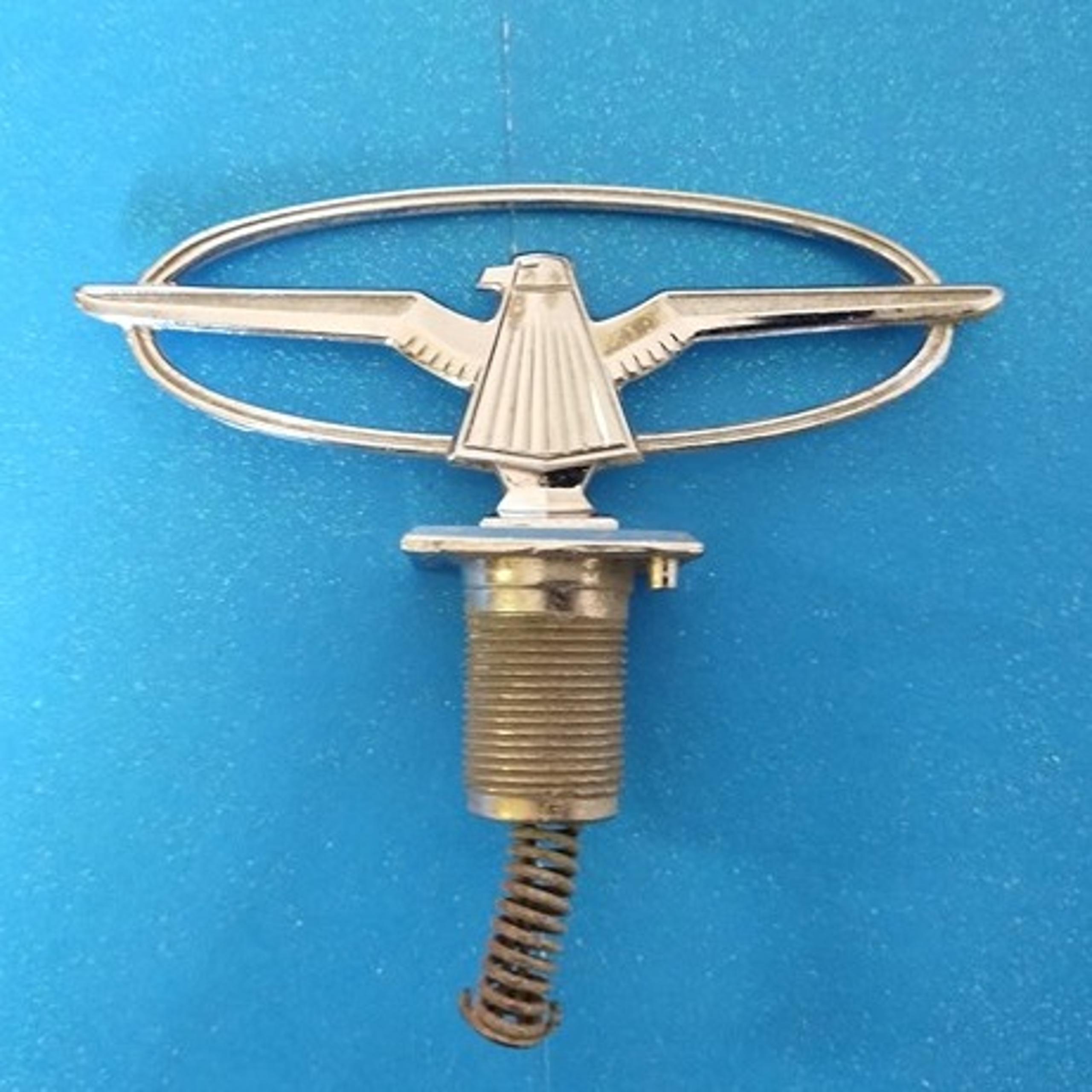 1973-1976 Ford Thunderbird  hood ornament