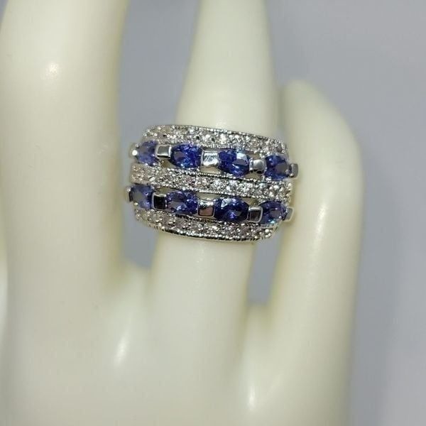 Premier Designs Majesty Ring Size 7