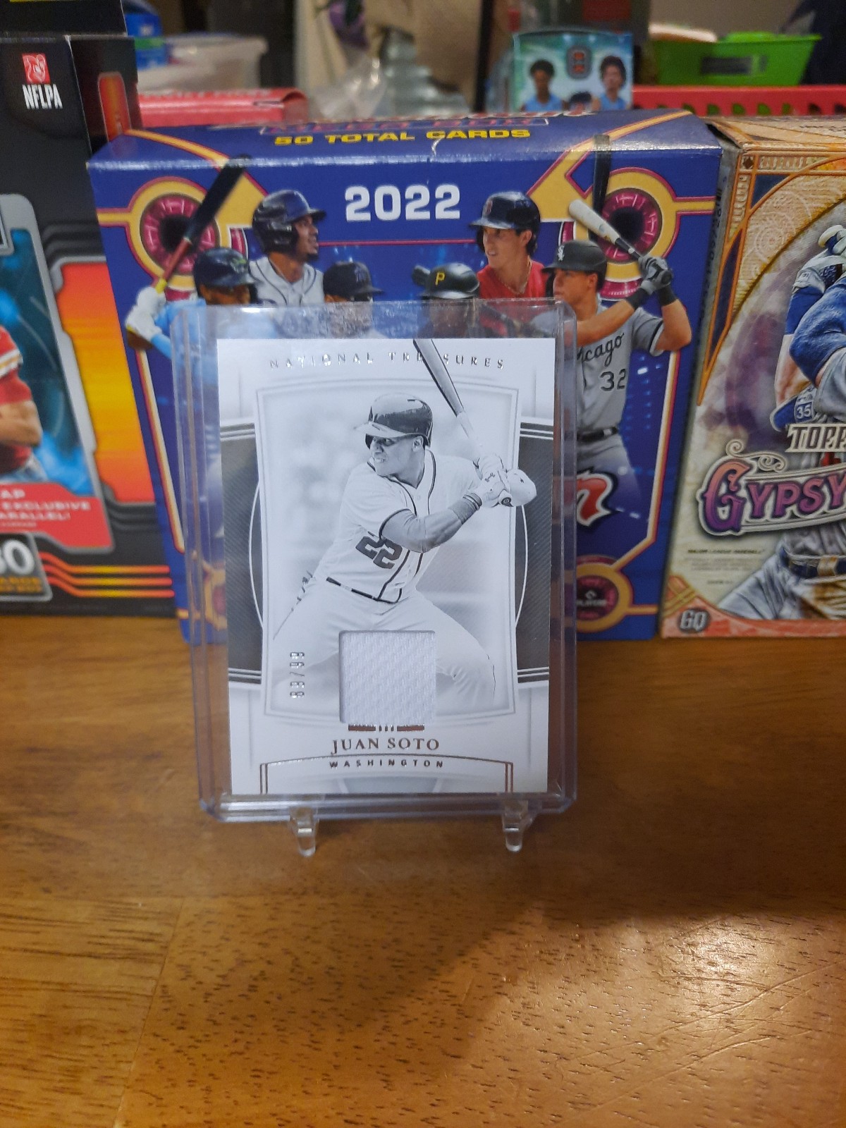 JUAN SOTO 2020 NATIONAL TREASURES BLACK & WHITE GAME WORN PATCH # 89 / 99