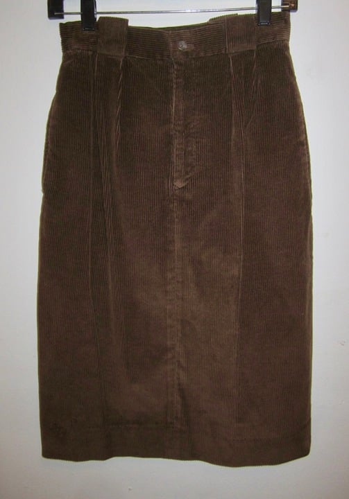 Vintage RALPH LAUREN Corduroy Straight Skirt Women’s 4 Modern 0-2 Made in USA