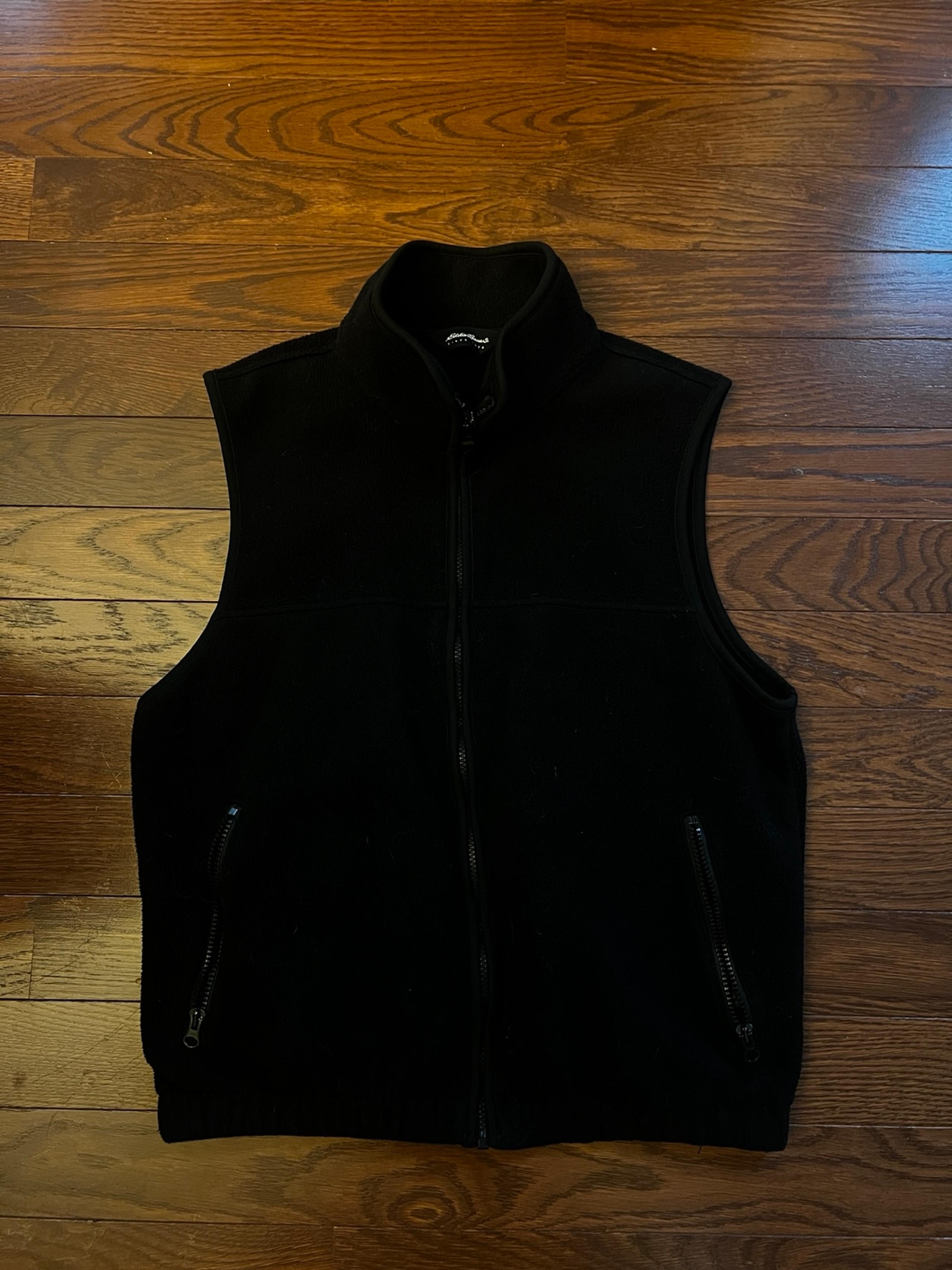 Vintage Y2K Men’s Eddie Bauer Black Full Zip Vest Size Small