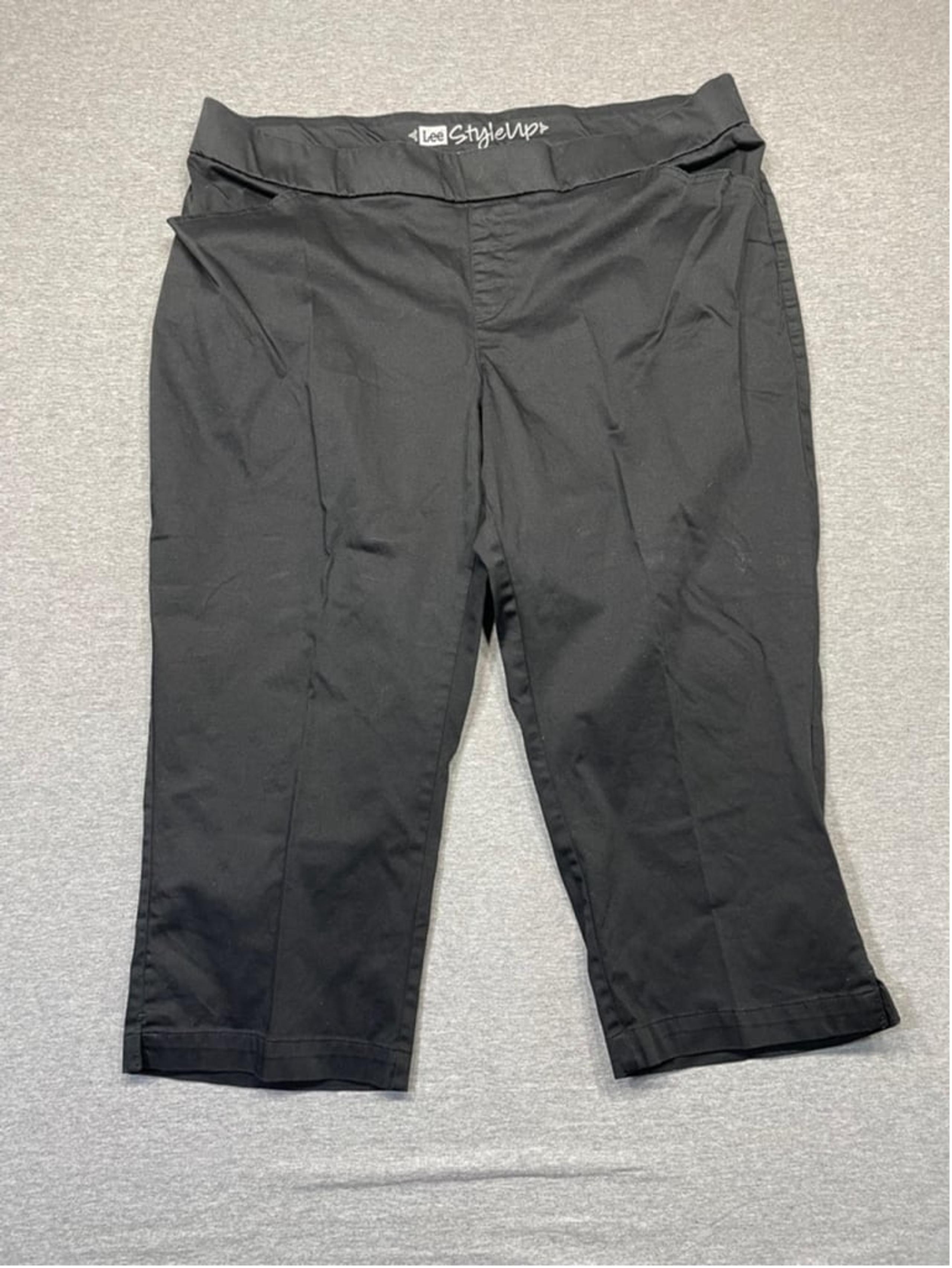 Women's Lee Black Cropped Pants Size 20W