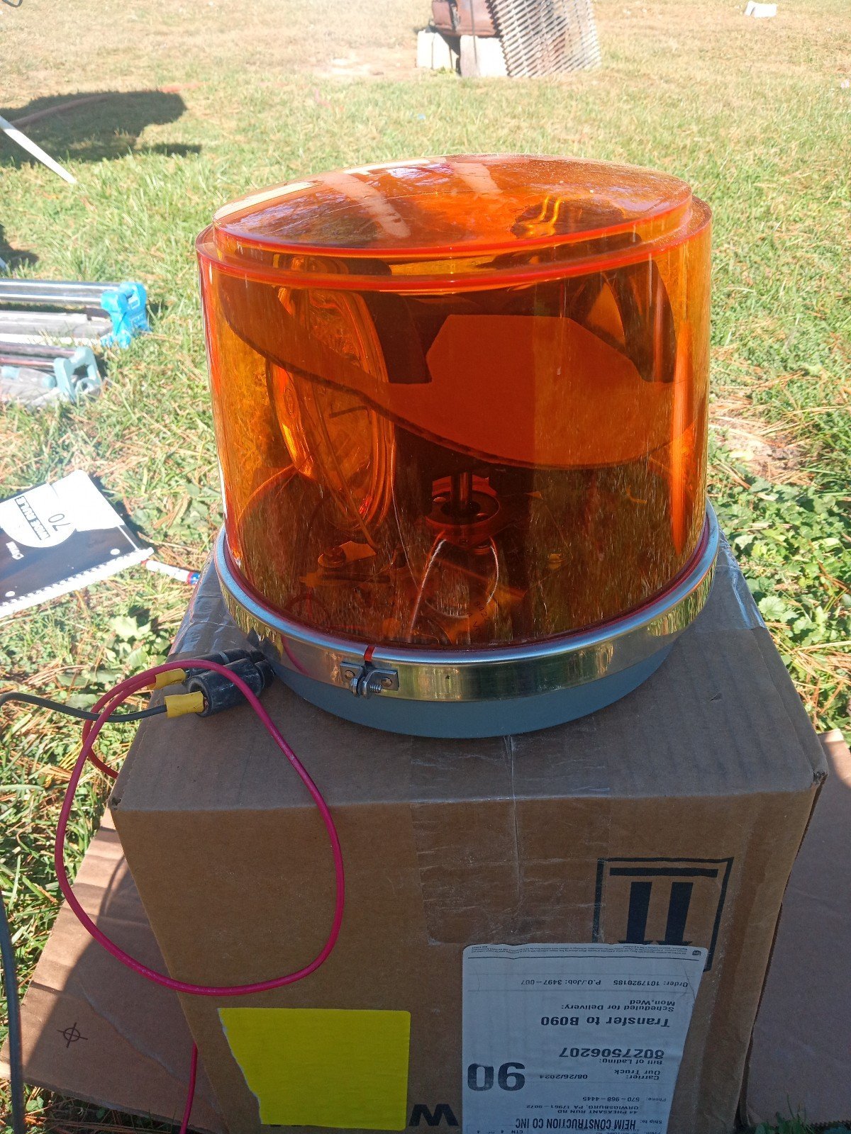 Federal signal Rotating Light w Amber Dome