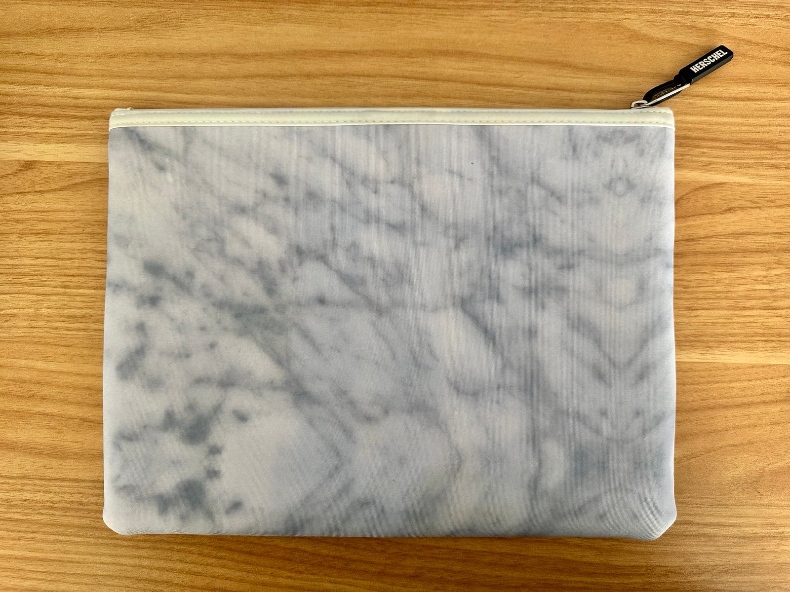 Herschel Supply Co Pouch